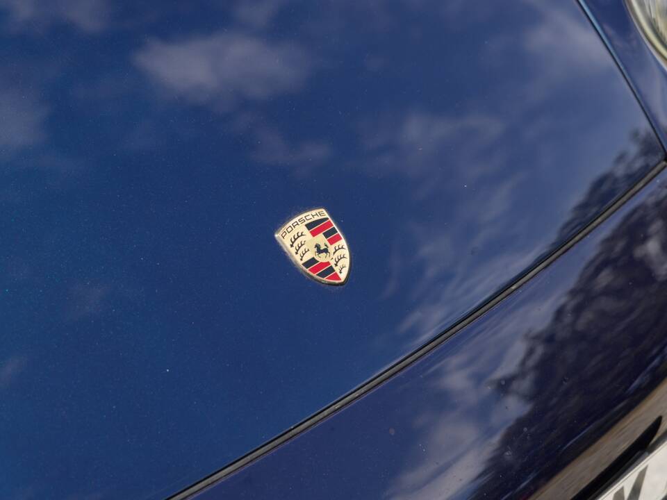 Bild 36/44 von Porsche 911 Carrera (1997)