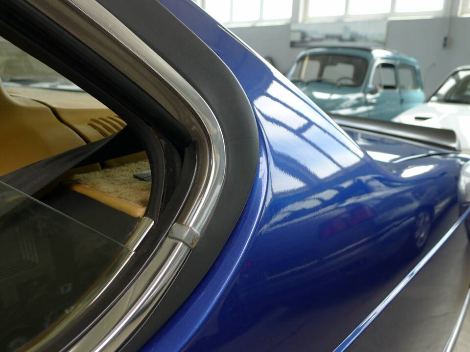 Image 25/46 of BMW 635 CSi (1978)