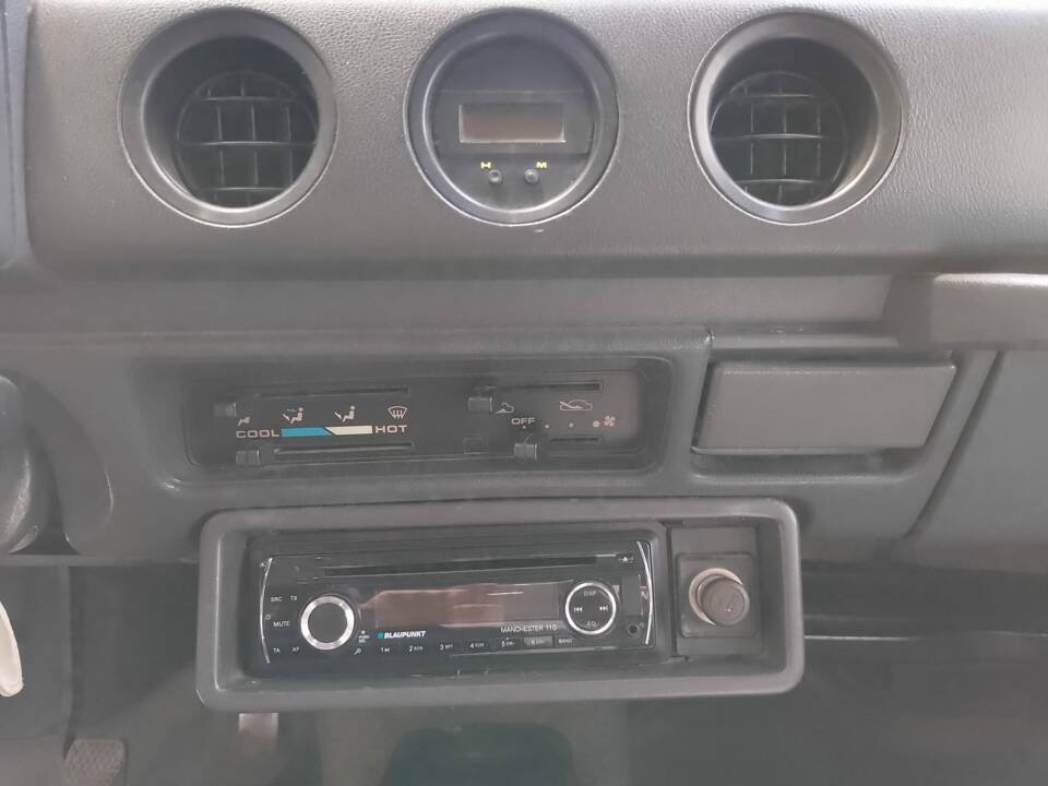 Bild 31/42 von Suzuki SJ 413 (1988)