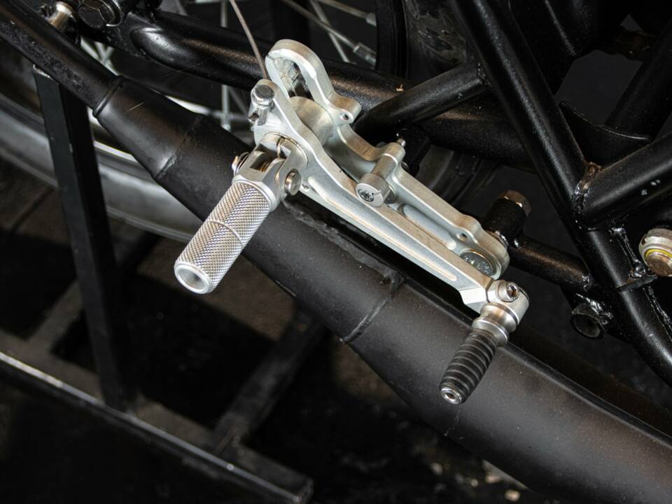 Imagen 42/50 de Benelli DUMMY (1974)