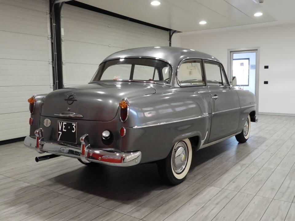 Bild 4/5 von Opel Olympia Rekord (1957)