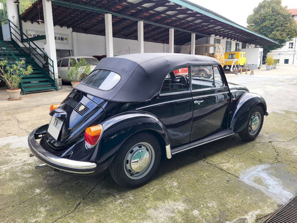 Immagine 8/47 di Volkswagen Käfer 1303 (1974)