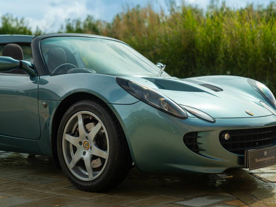 Image 28/50 of Lotus Elise Sport 160 (2001)