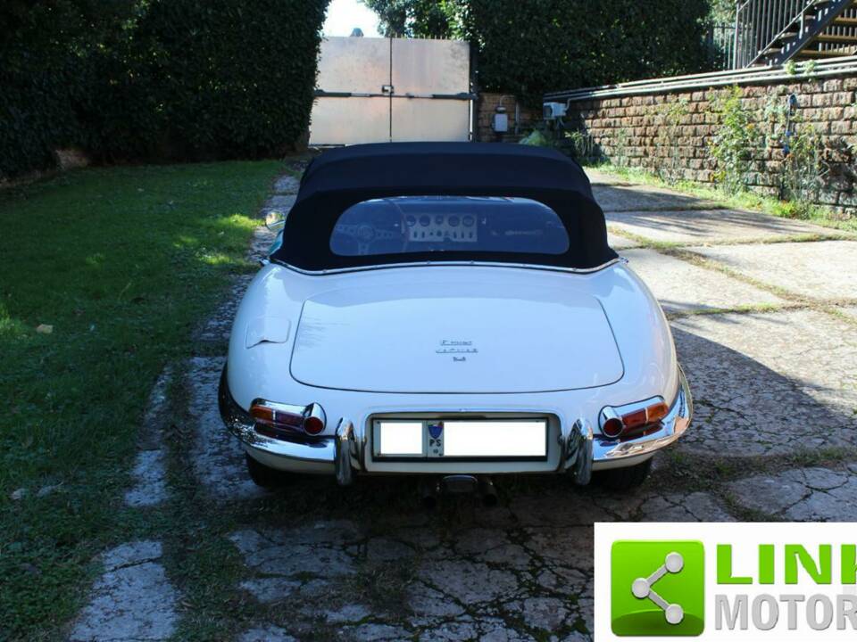 Bild 6/10 von Jaguar E-Type 3.8 (1962)