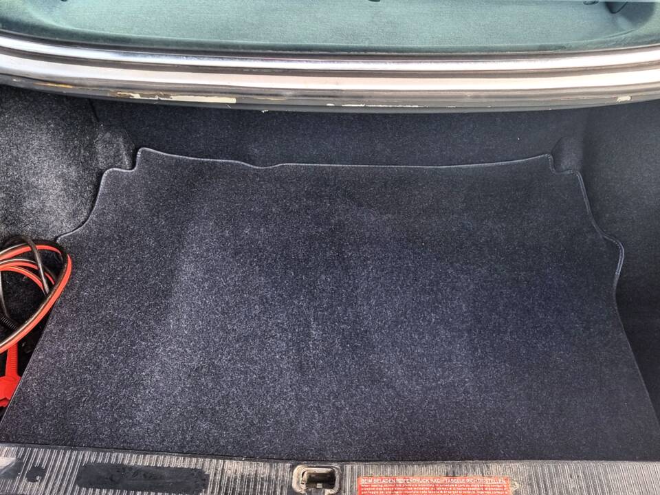 Image 8/18 de Mercedes-Benz 420 SEL (1987)