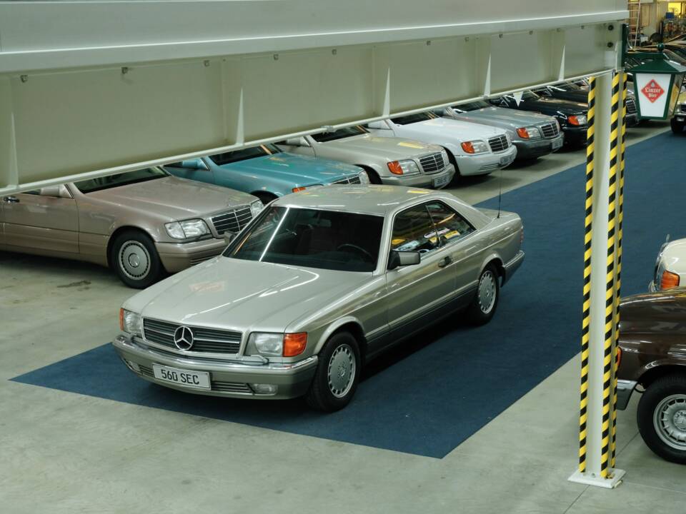 Bild 8/50 von Mercedes-Benz 560 SEC (1986)
