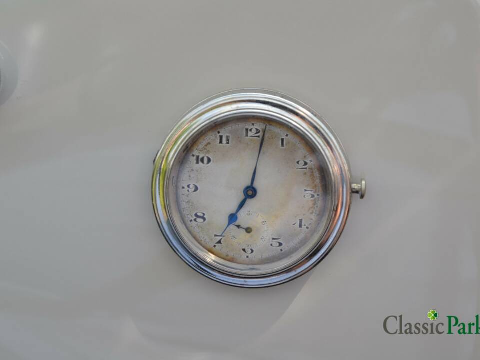 Image 33/50 of Delahaye 135M Worblaufen (1947)