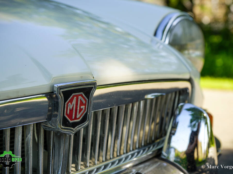 Bild 24/47 von MG MGB (1970)