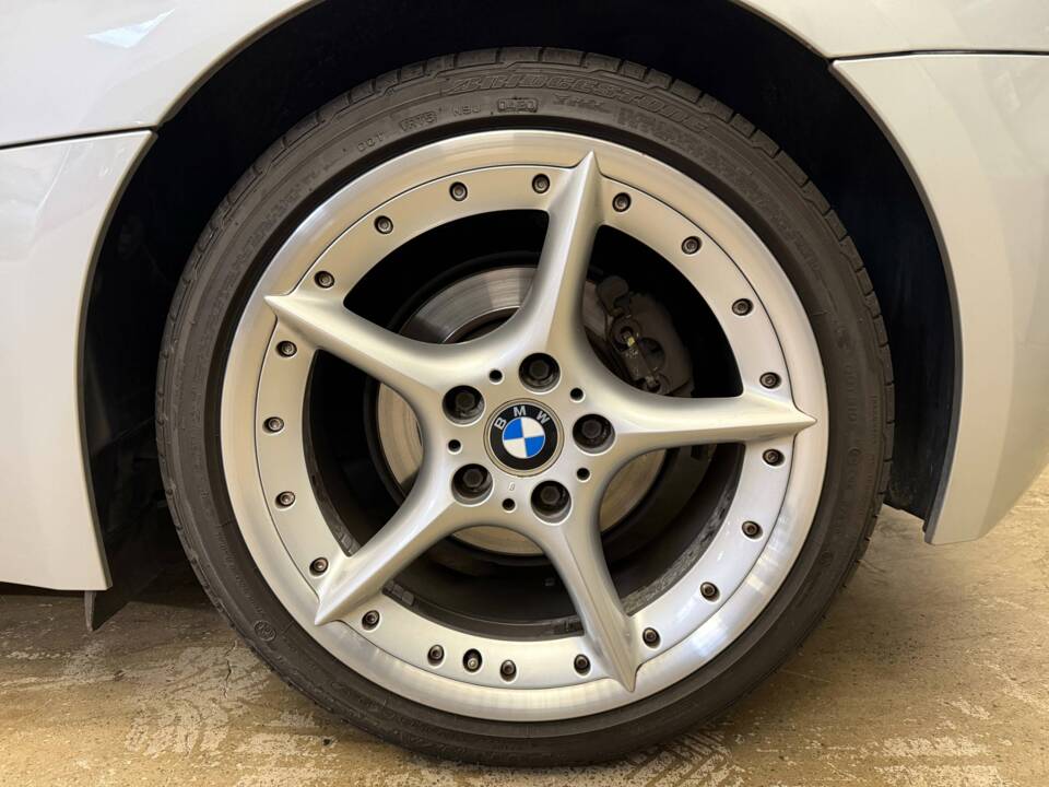 Imagen 20/21 de BMW Z4 3.0i (2003)