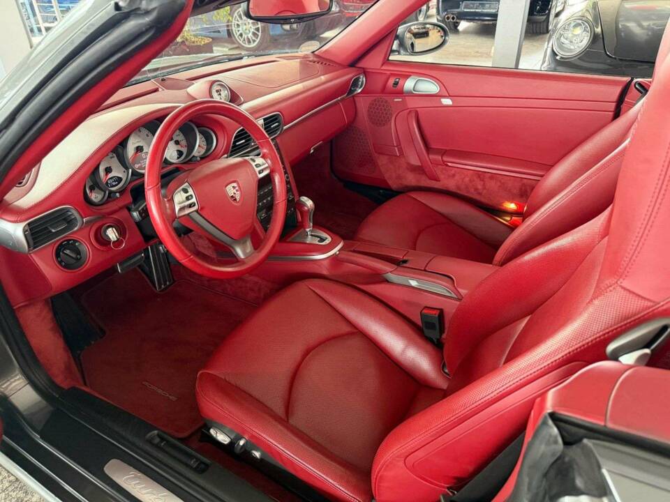 Imagen 39/41 de Porsche 911 Turbo (2009)