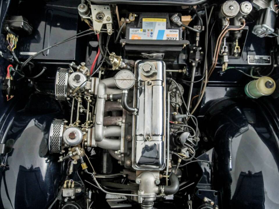 Image 40/50 of Triumph TR 4A (1967)