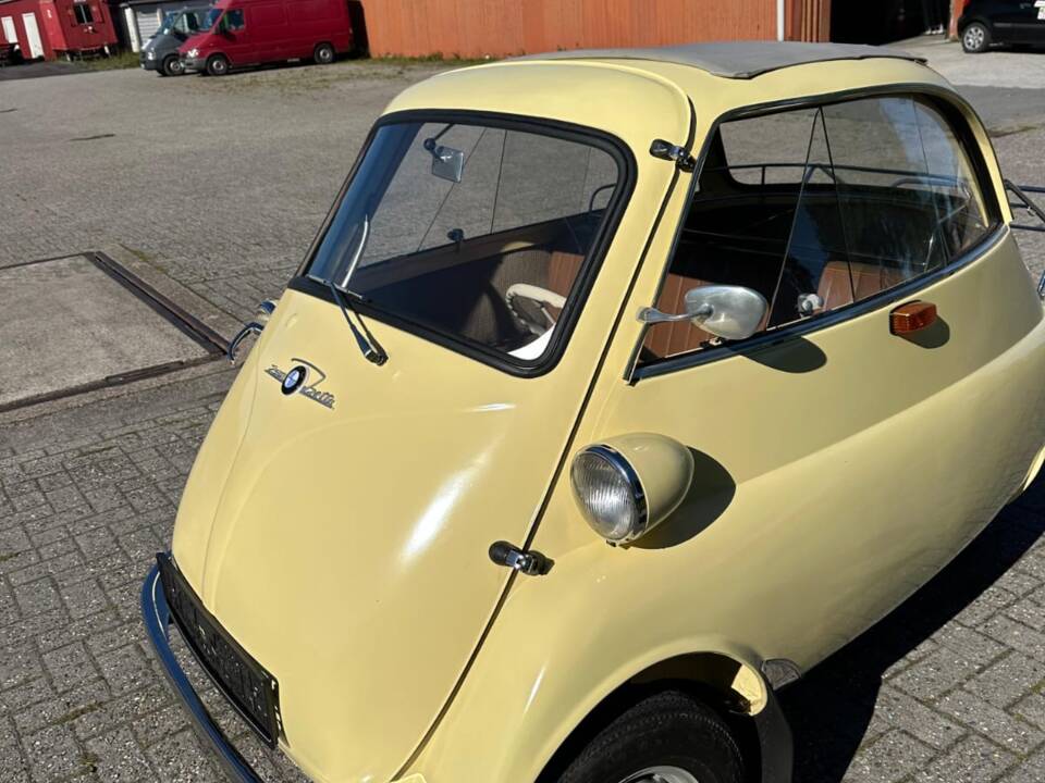 Image 14/31 of BMW Isetta 250 (1959)