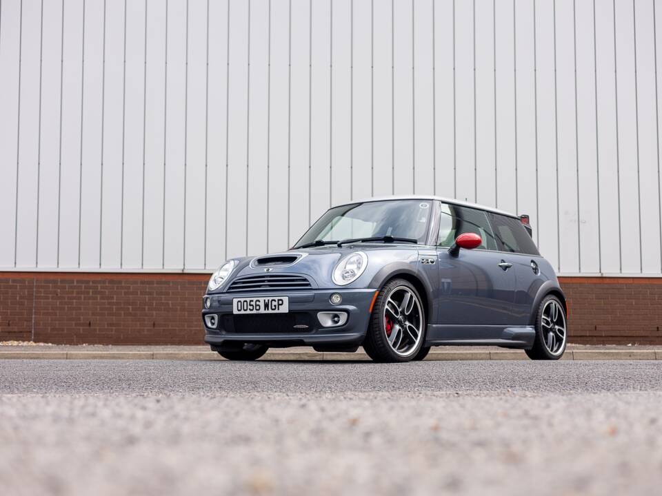 Imagen 7/50 de Mini Cooper S JCW (2006)