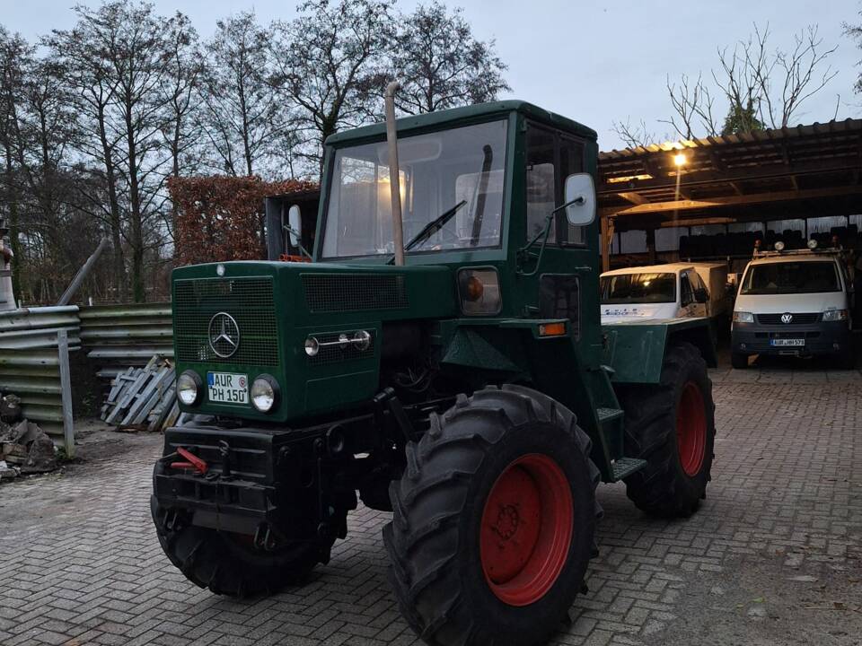 Image 2/7 de Mercedes-Benz MB trac 65/70 (1973)