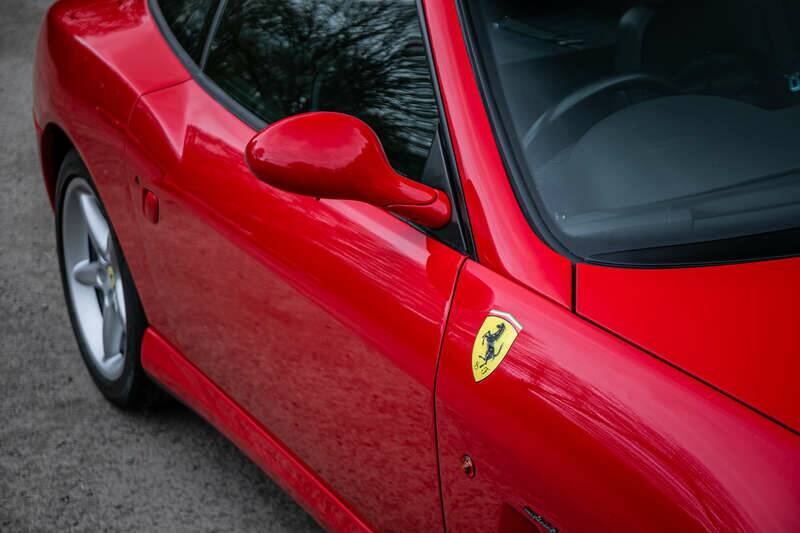 Bild 34/41 von Ferrari 550 Maranello (1998)