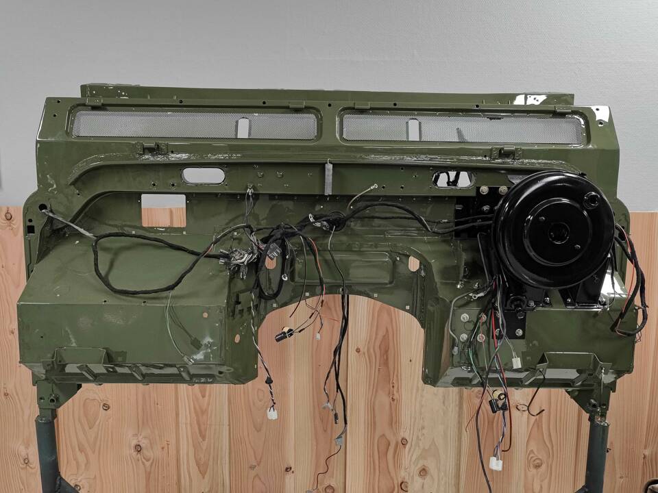 Bild 30/33 von Land Rover Defender 90 (1993)