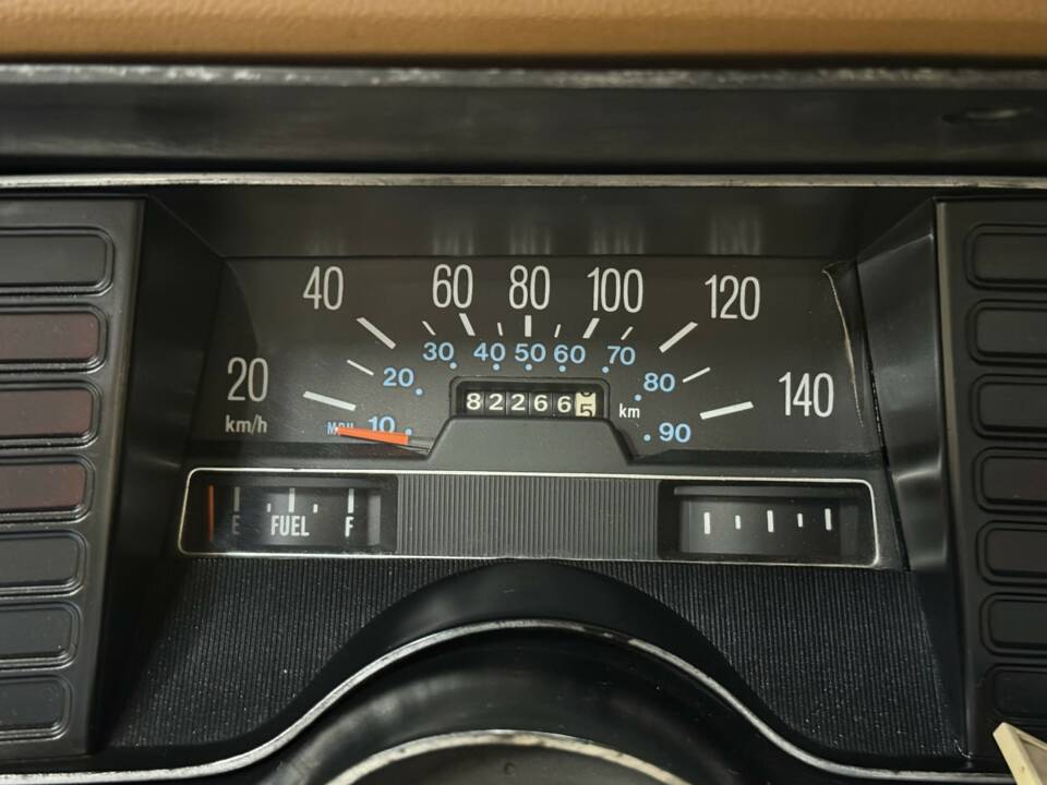 Image 26/50 of AMC Pacer (1982)
