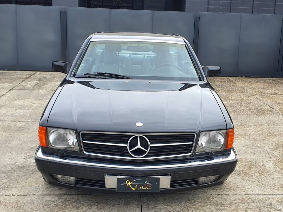 Image 2/30 of Mercedes-Benz 500 SEC (1986)