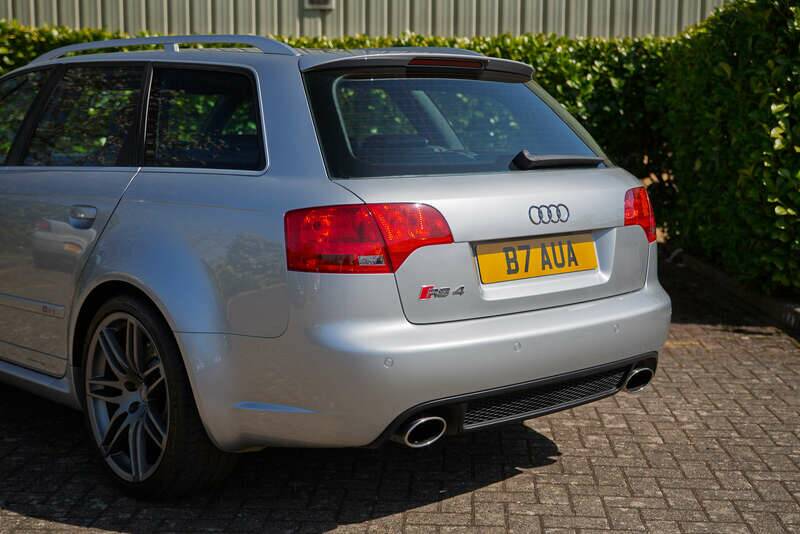 Image 9/50 de Audi RS4 Avant (2006)