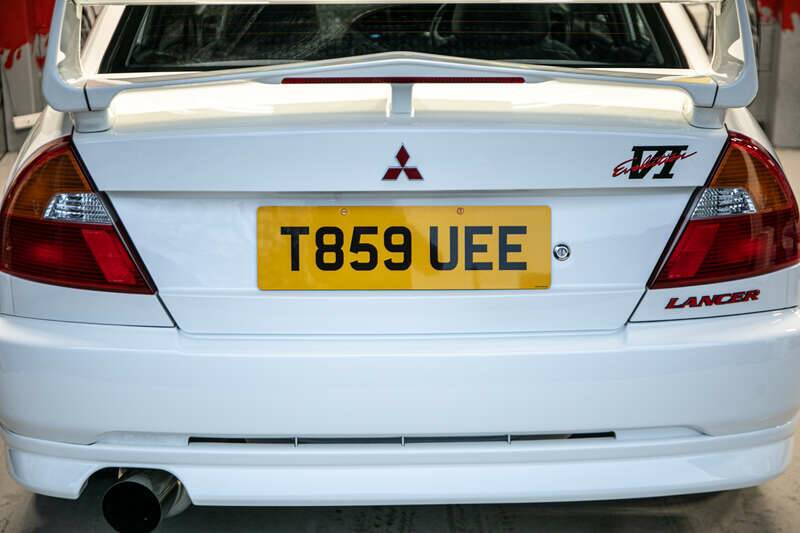 Image 42/50 of Mitsubishi Lancer Evolution V (1999)