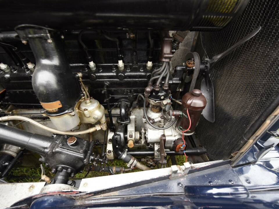 Immagine 50/50 di Rolls-Royce 20/25 HP Sport Saloon (1934)