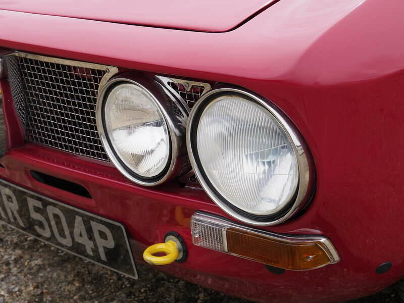 Image 38/49 of Alfa Romeo Giulia 1600 GT Junior (1976)