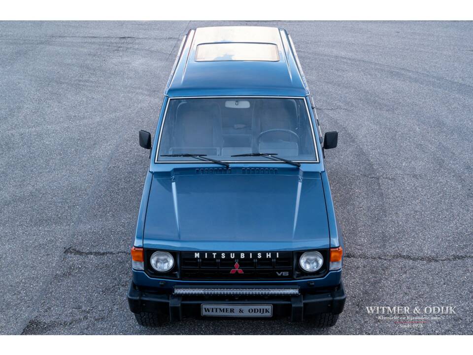 Immagine 13/28 di Mitsubishi Montero V6 (1990)