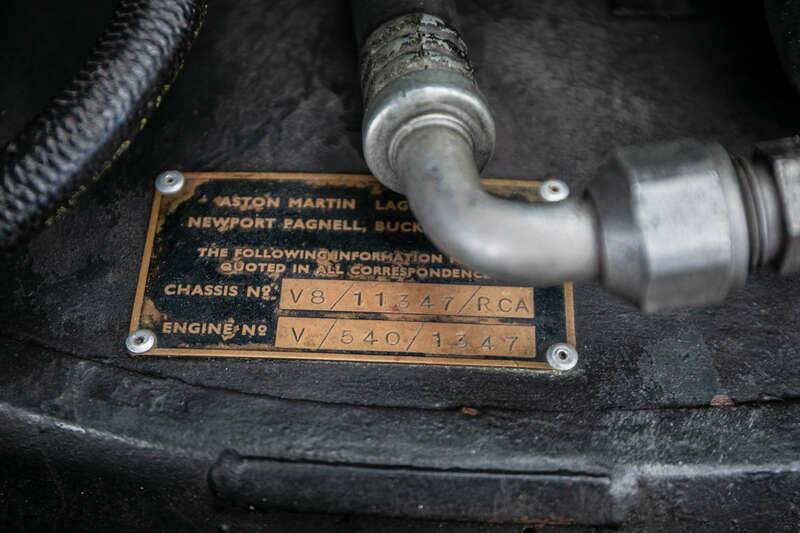 Image 10/43 de Aston Martin V8 (1974)