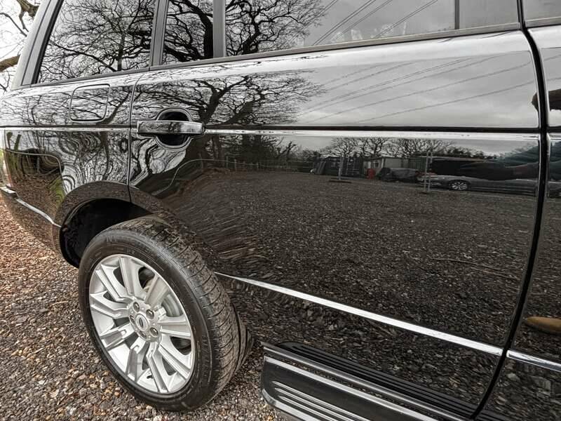 Immagine 35/50 di Land Rover Range Rover 5.0 HSE (2012)