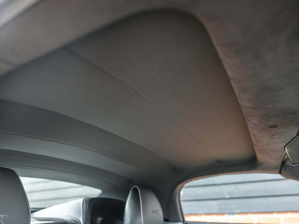 Bild 60/84 von Aston Martin V12 Vantage AMR Roadster (2018)