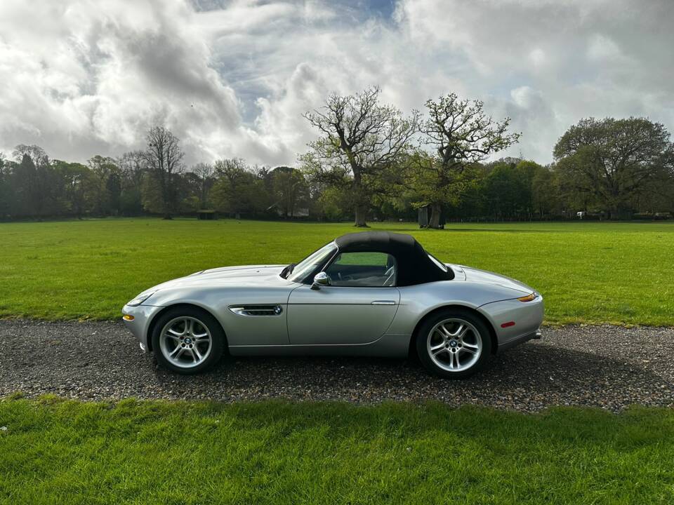 Imagen 35/61 de BMW Z8 (2000)