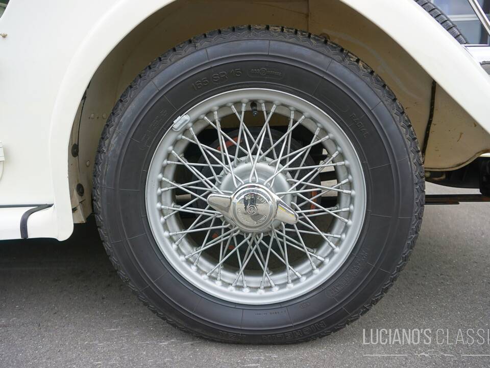 Image 22/70 of MG TF 1500 (1955)