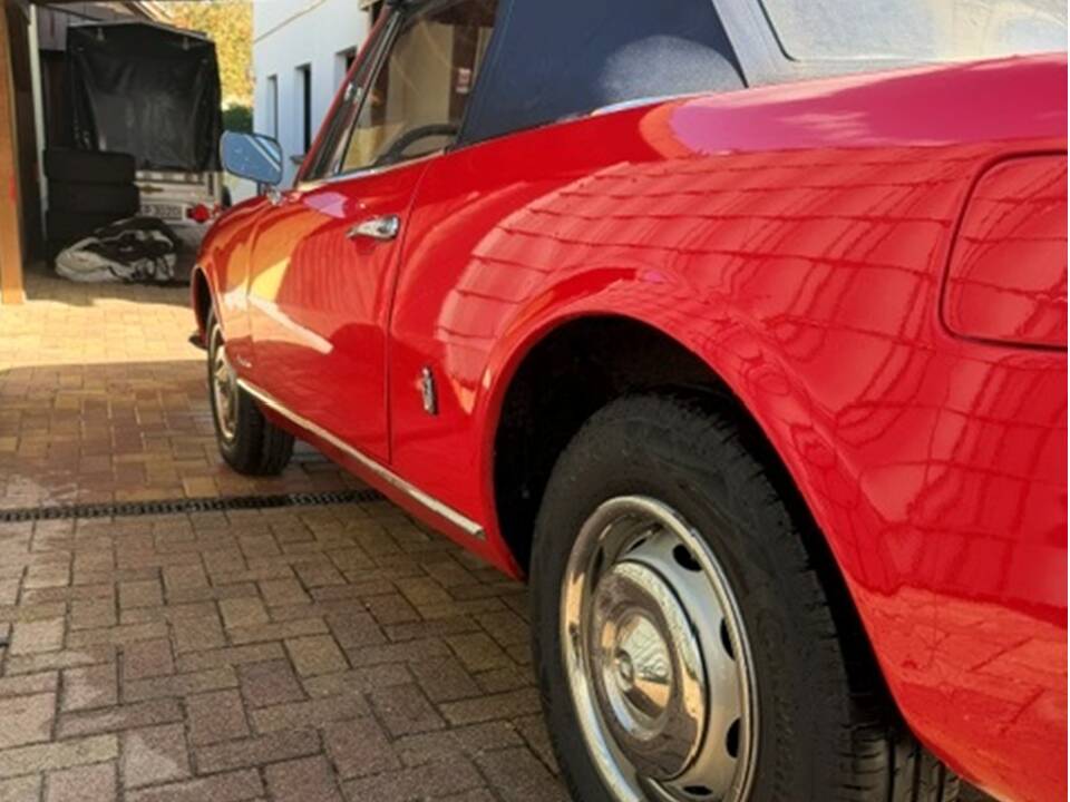 Imagen 8/11 de Peugeot 504 Convertible (1974)