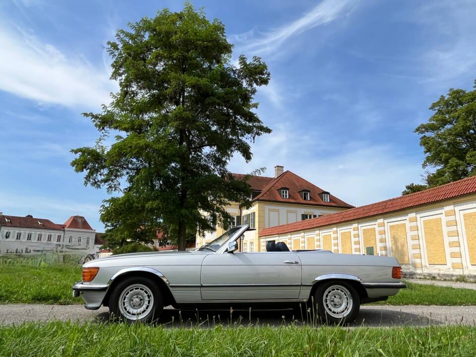 Bild 20/77 von Mercedes-Benz 280 SL (1984)