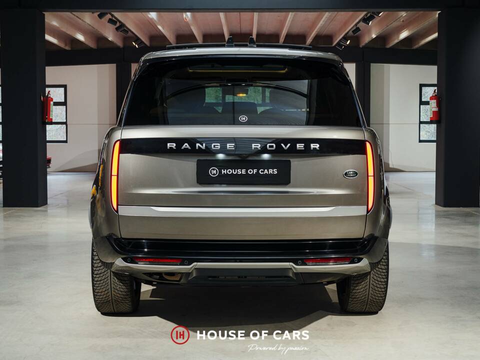 Image 8/25 of Land Rover Range Rover D350 (2022)