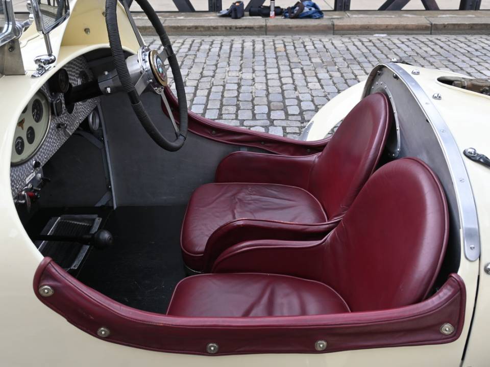 Bild 9/13 von Stutz Blackhawk Cameron Special (1926)