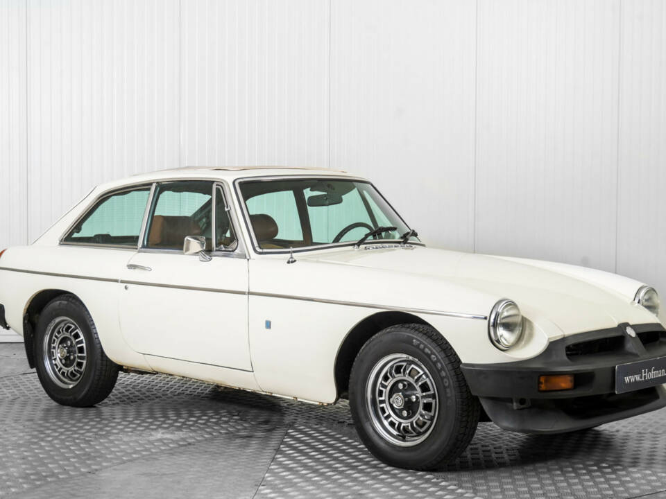 Image 5/50 of MG MGB GT V8 (1975)