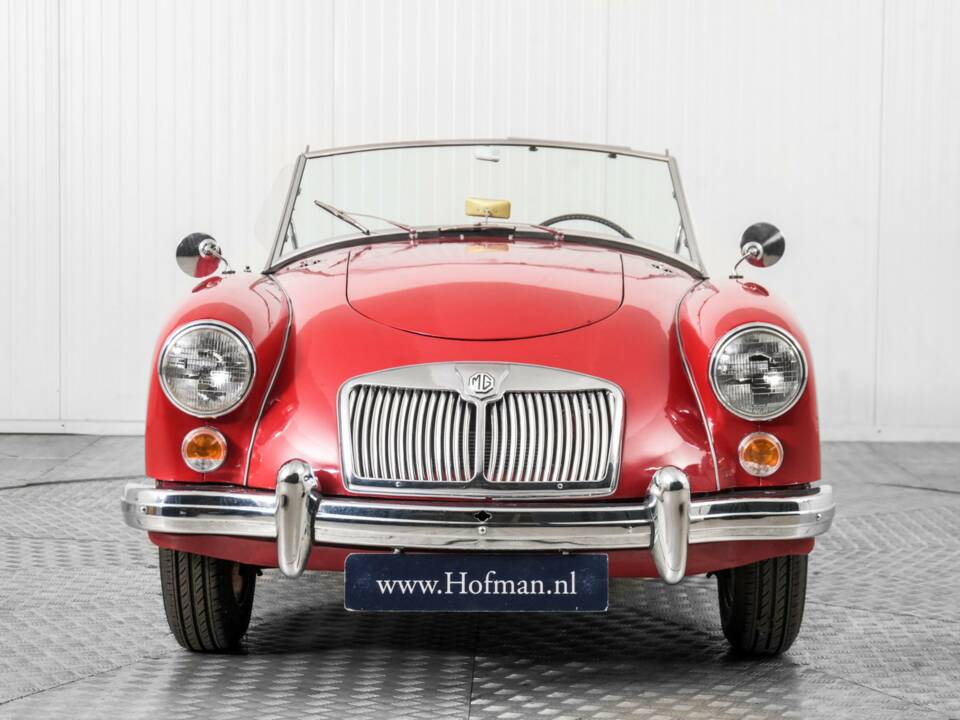 Imagen 14/50 de MG MGA 1600 (1961)