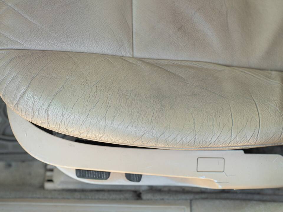 Bild 33/50 von BMW 725tds (1997)