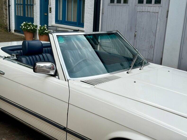 Image 35/50 of Mercedes-Benz 280 SL (1984)