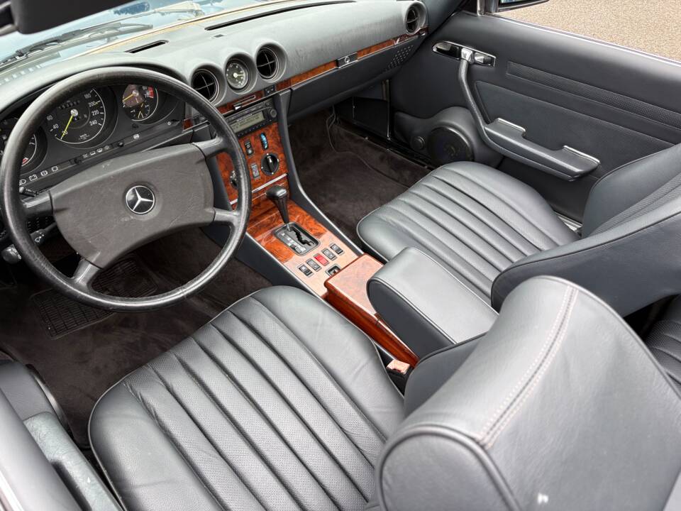 Image 10/31 of Mercedes-Benz 420 SL (1987)