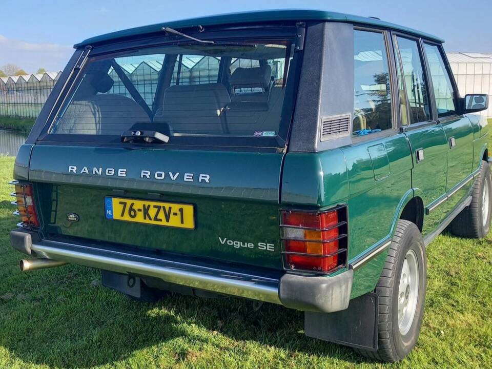 Image 6/8 of Land Rover Range Rover Classic Vogue SEi (1992)