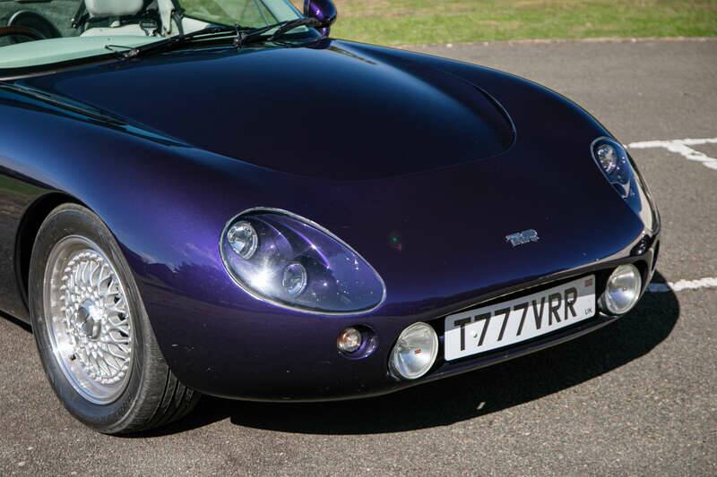 Image 8/41 of TVR Griffith 500 (2001)