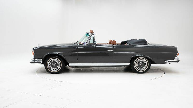 Bild 8/15 von Mercedes-Benz 280 SE 3,5 (1970)