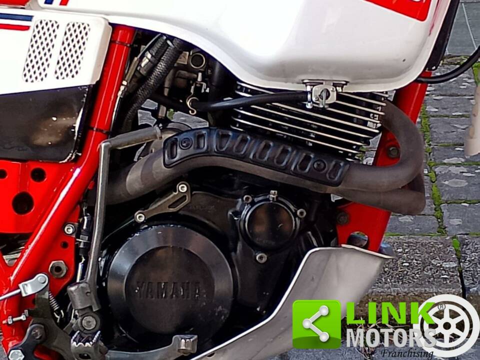 Image 5/10 of Yamaha DUMMY (1987)