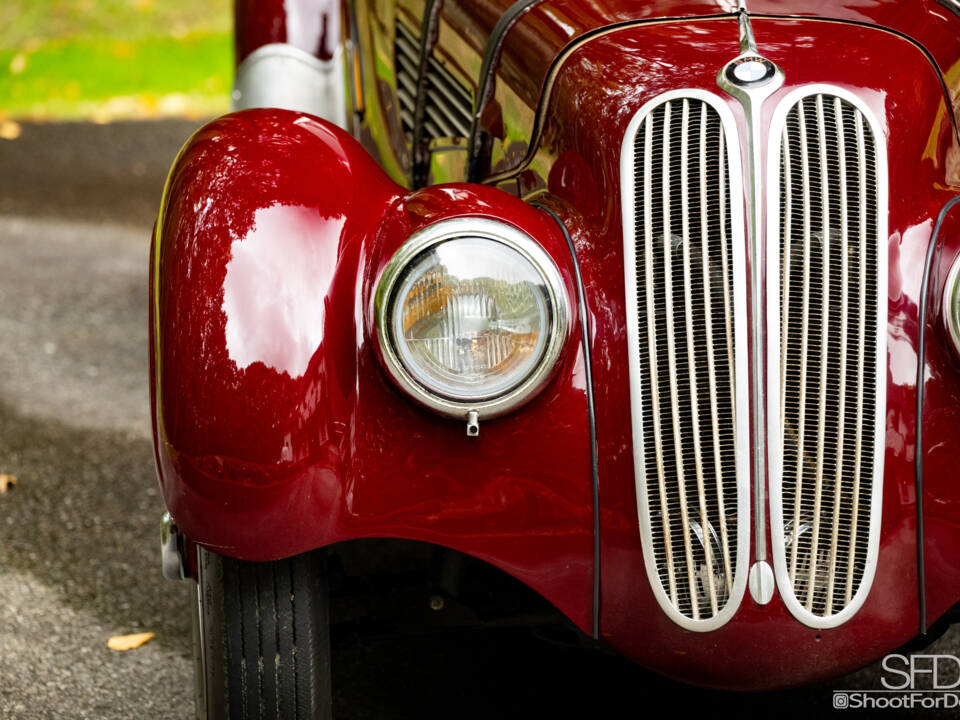 Image 18/47 of BMW 328 (1937)