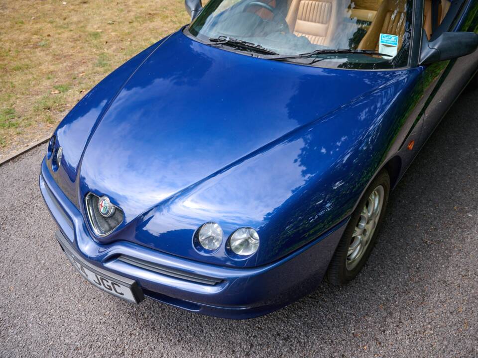 Image 27/45 of Alfa Romeo Spider 2.0 Twin Spark 16V (2001)