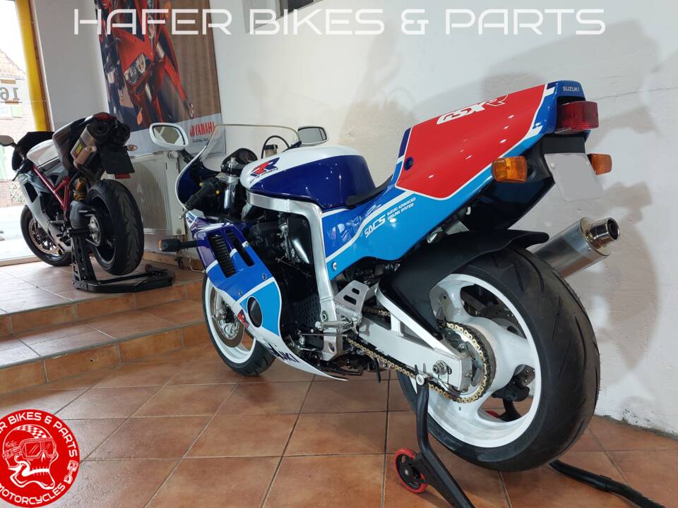 Imagen 11/63 de Suzuki GSX-R 750 RK/RR (1989)