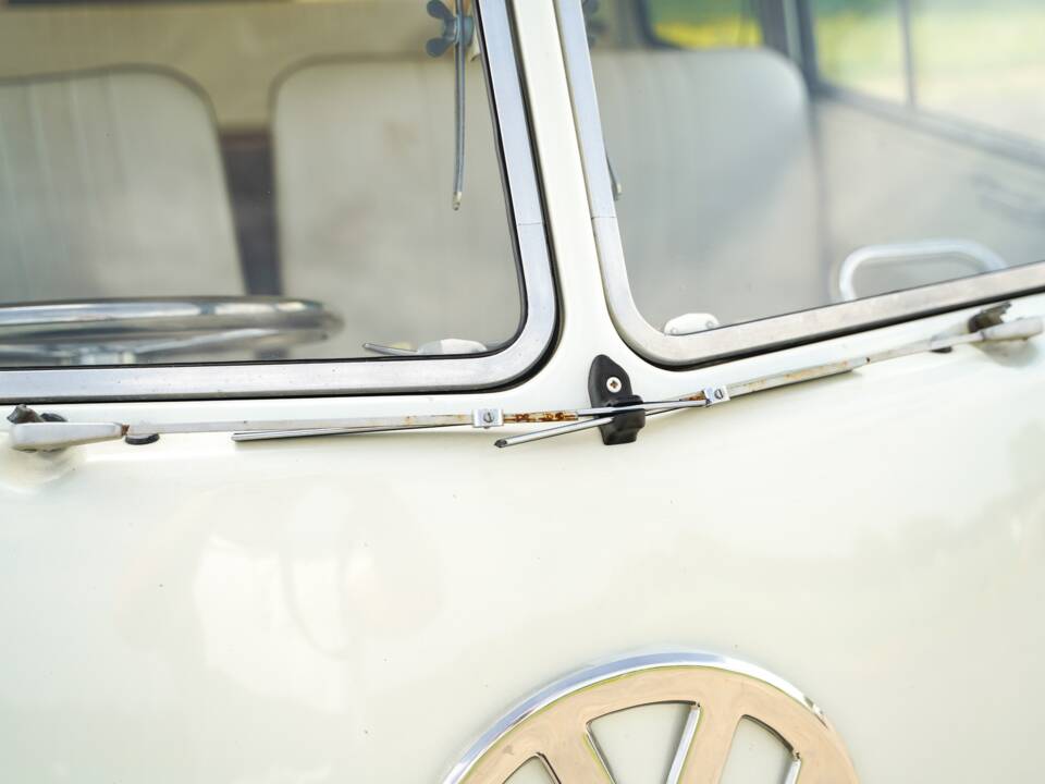 Image 20/50 of Volkswagen T1 Kombi (1964)