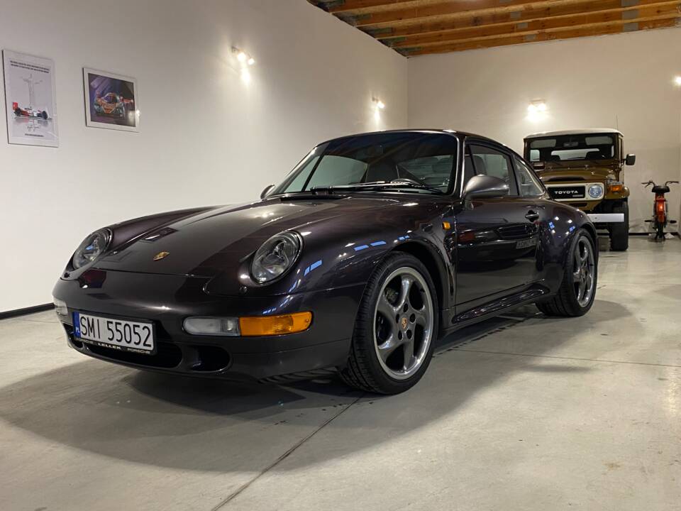 Bild 16/74 von Porsche 911 Carrera S (1997)